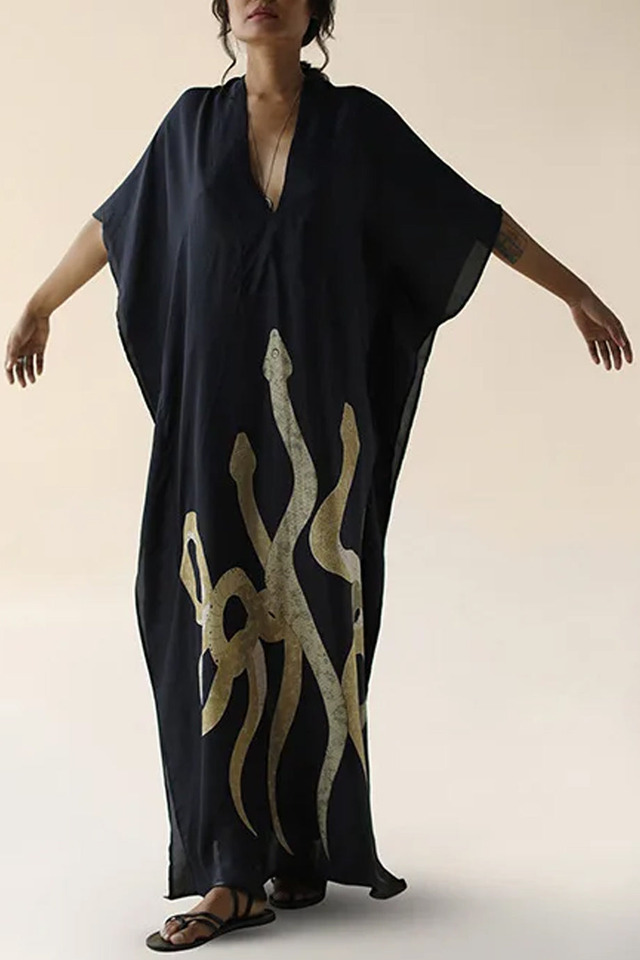 Medusa Veil Καφτάνι με σχέδιο Φιδιών | Γυναικεία Ρούχα - Beachwear - Loungewear | Medusa Veil – Snake Motif Kaftan
