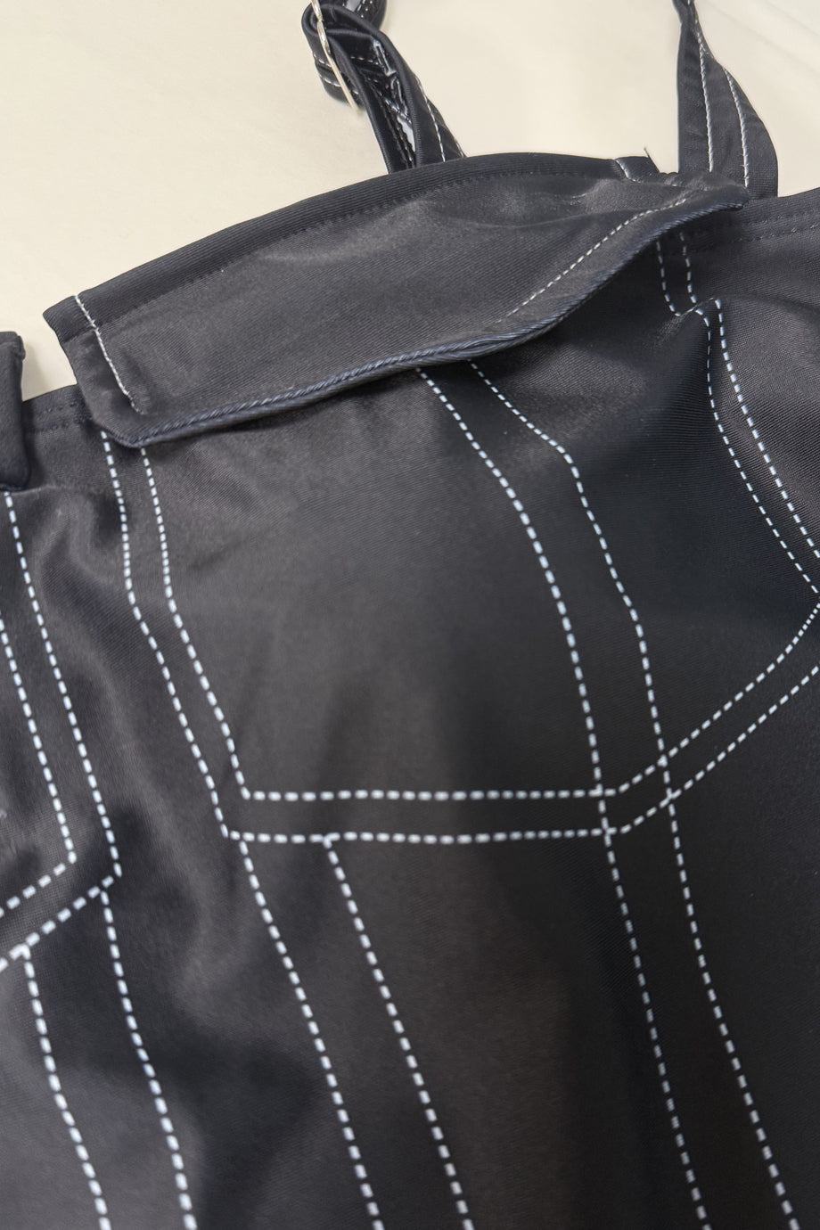 Velvet Einteiler-Badeanzug- und Pareo-Hosen-Set