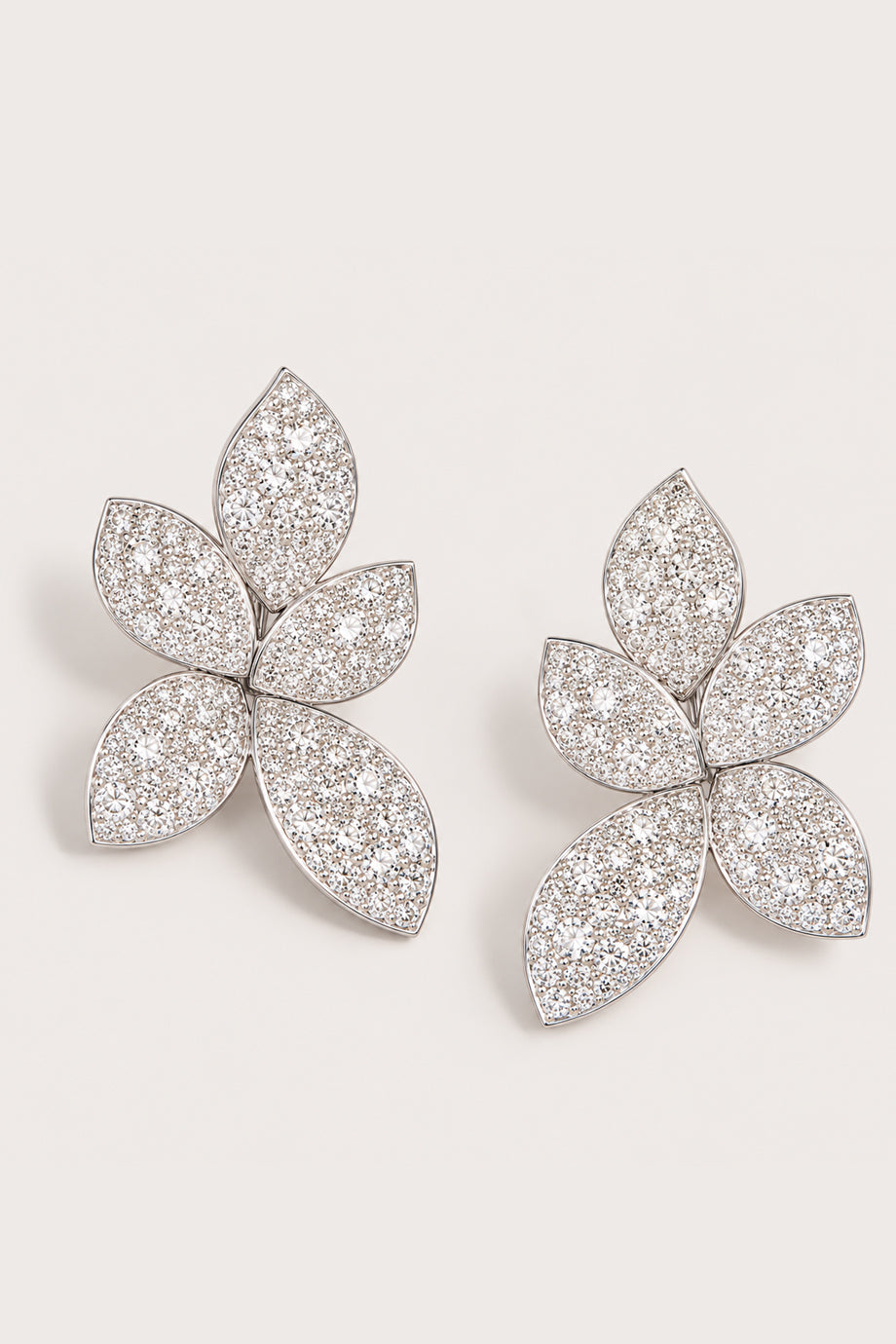 Ethereal Petals Σκουλαρίκια με Κρύσταλλα | Κοσμήματα - Pasquette | Ethereal Petals Crystal Earrings