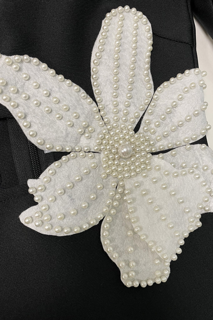 Camelia Schwarzes One-Shoulder-Kleid