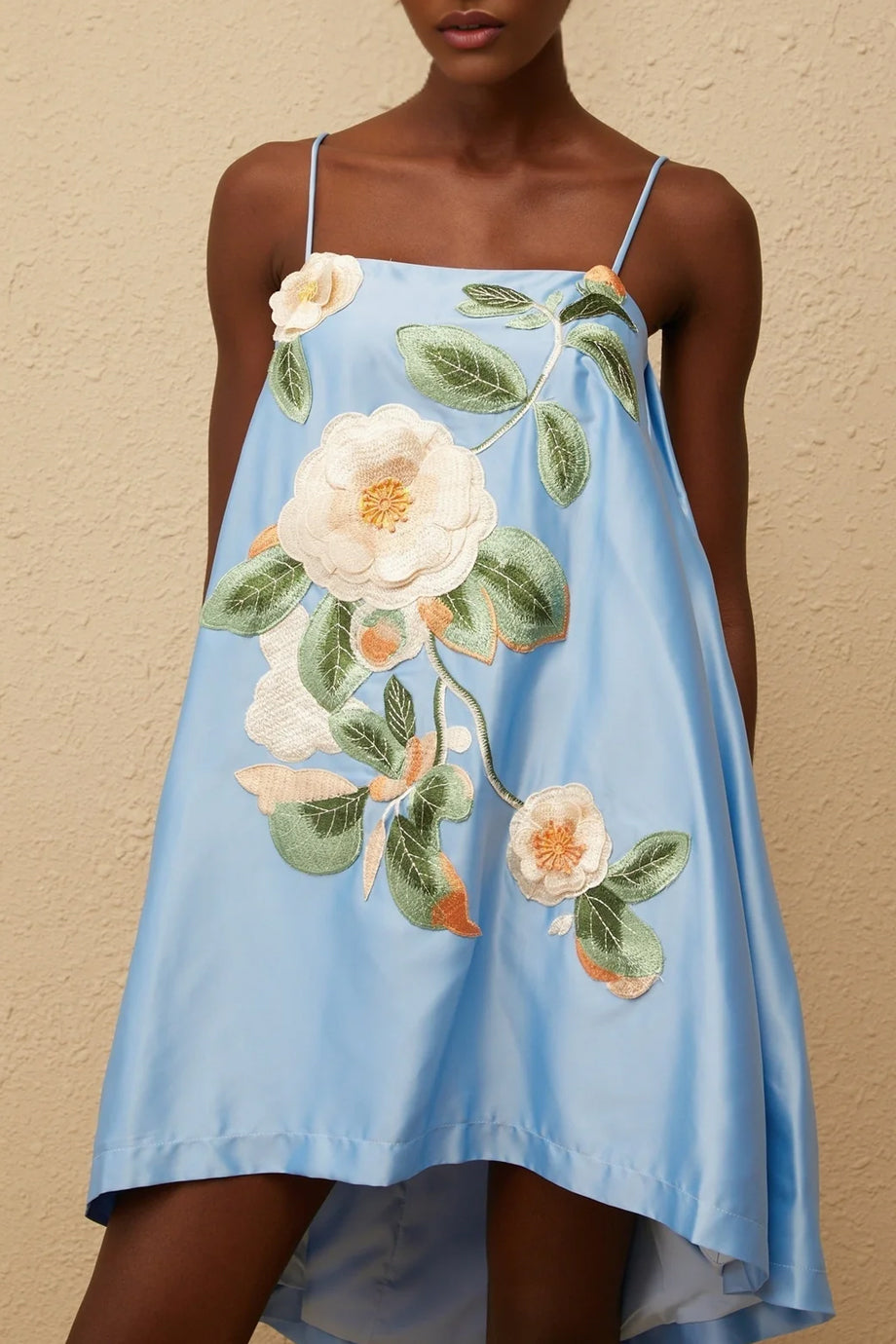 Nefara Bloom Ασύμμετρο Φόρεμα με Λουλούδια | Βραδινά Φορέματα Evening Dresses | Nefara Bloom Asymmetrical Dress with Flower Embroidery