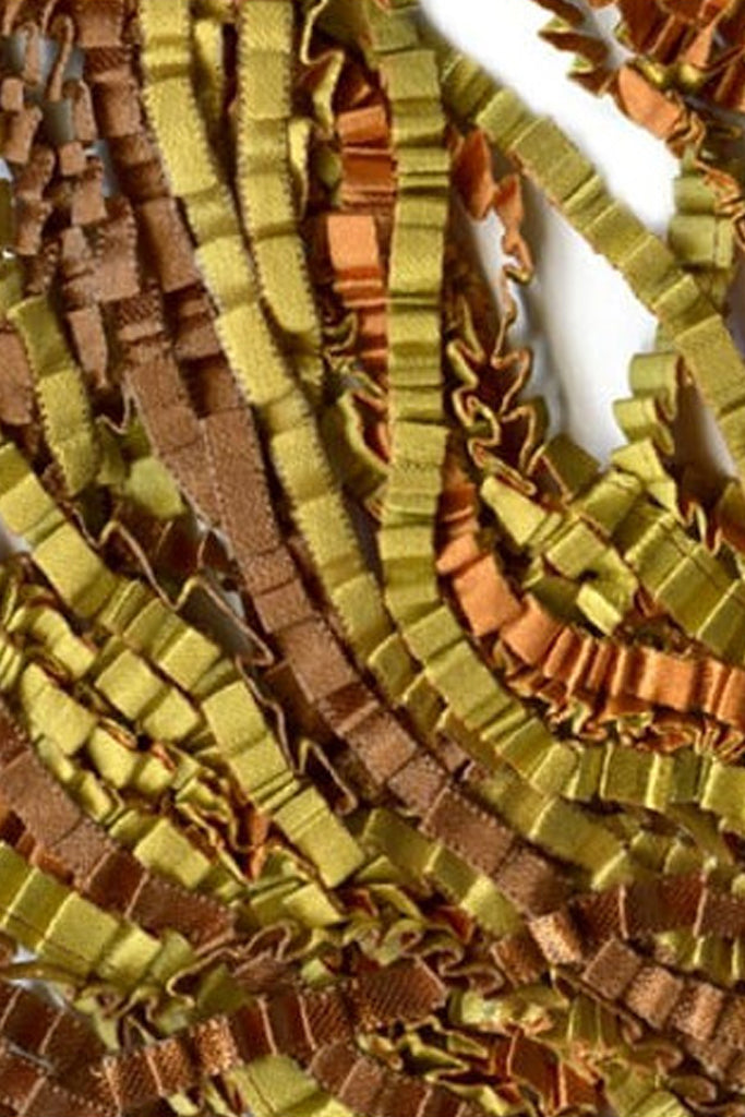 Essilp Colorful Fabric Necklace