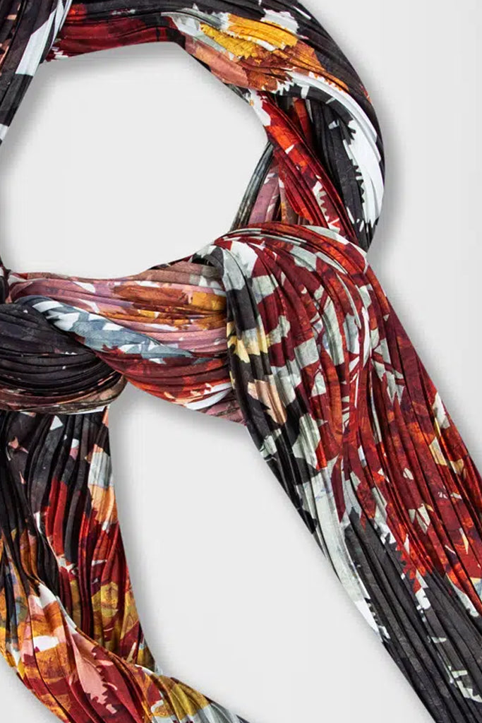 Wreath Πολύχρωμο Εμπριμέ Φουλάρι FST-S-OL - Alexandra Tsoukala | Φουλάρια Scarves | Wreath Multicolor Printed Silk Scarf FST-S-OL 