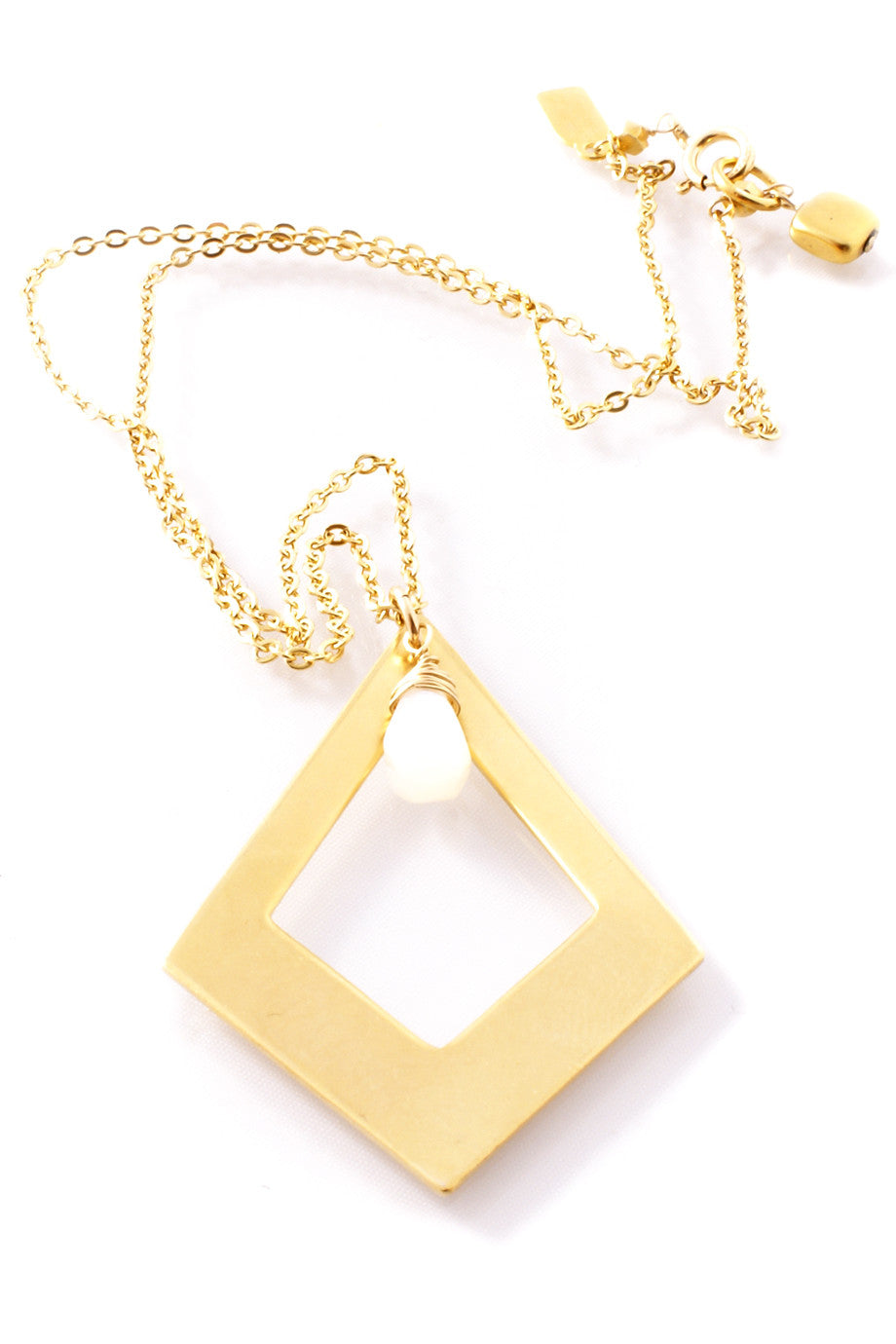 Χρυσό Κολιέ με Γεωμετρικό Σχήμα - By The Stones | Κοσμήματα